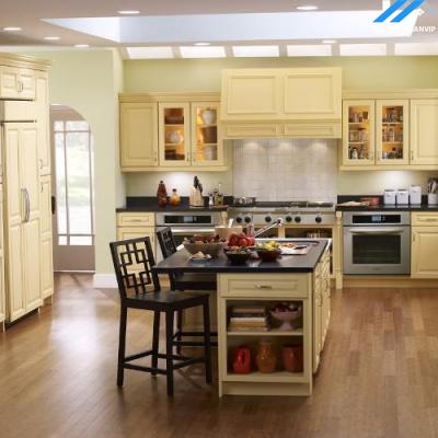 Một số lưu ý khi lựa chọn và sử dụng sàn gỗ cho phòng bếp